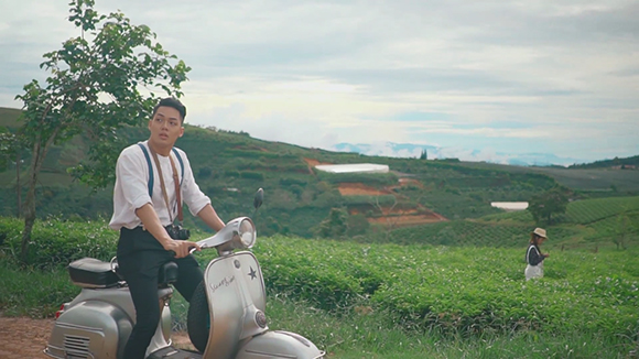 Giới trẻ Việt sốt với hình ảnh đậm chất ngôn tình của diễn viên Minh Giang trong MV ca nhạc mới