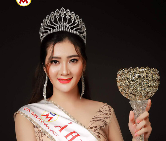 Halin Phương Huyền bất ngờ đoạt danh hiệu Á hậu điện ảnh 2017