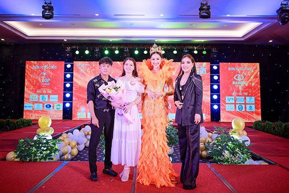 Đoàn Hồng Trang hoá nữ hoàng sau cuộc thi Miss Global 2022
