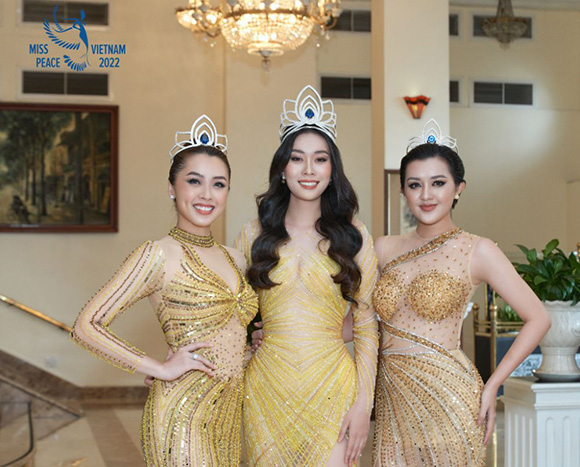 Top 3 Hoa hậu Miss Peace Vietnam đăng quang đầy thuyết phục